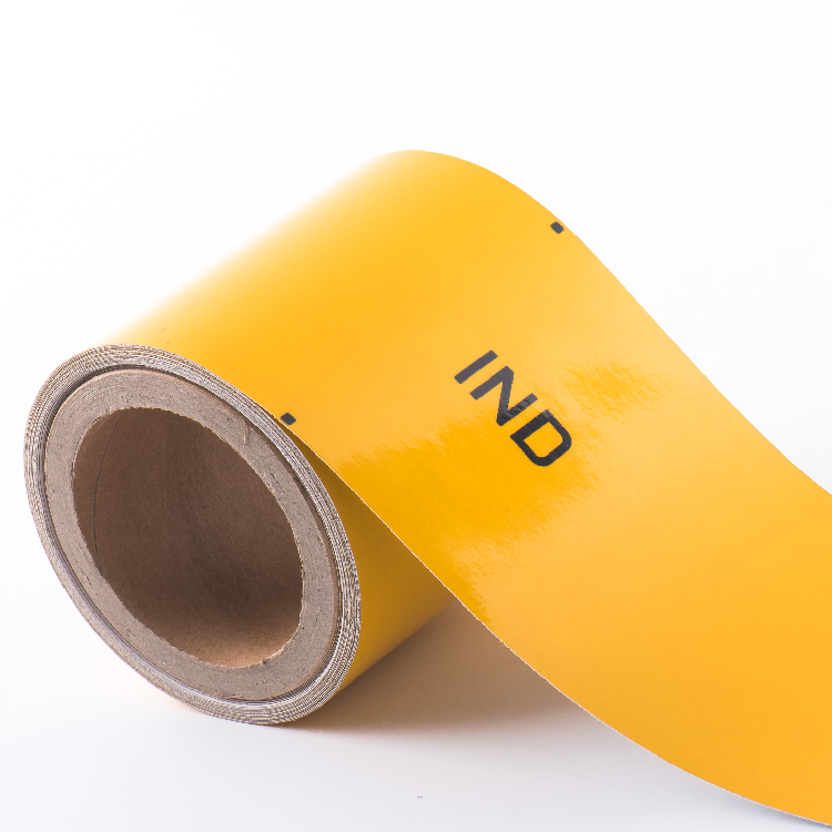 印度 黄色 车牌膜细节图